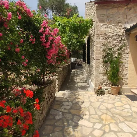 Rania's Country house *